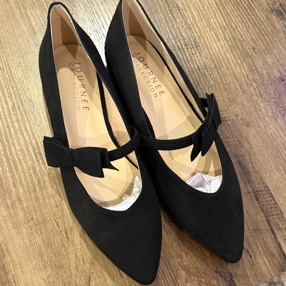 NWOT Journee Collection Black Bow Flats